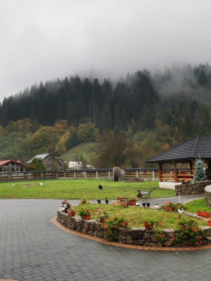 Casa De Poveste Сучевица Экстерьер фото